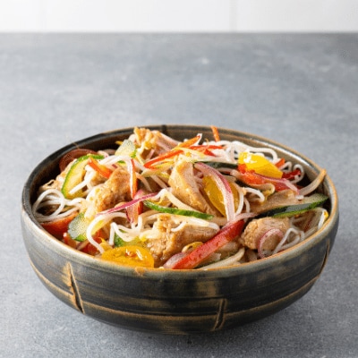 Salade de nouilles thaïlandaise et NoChicken